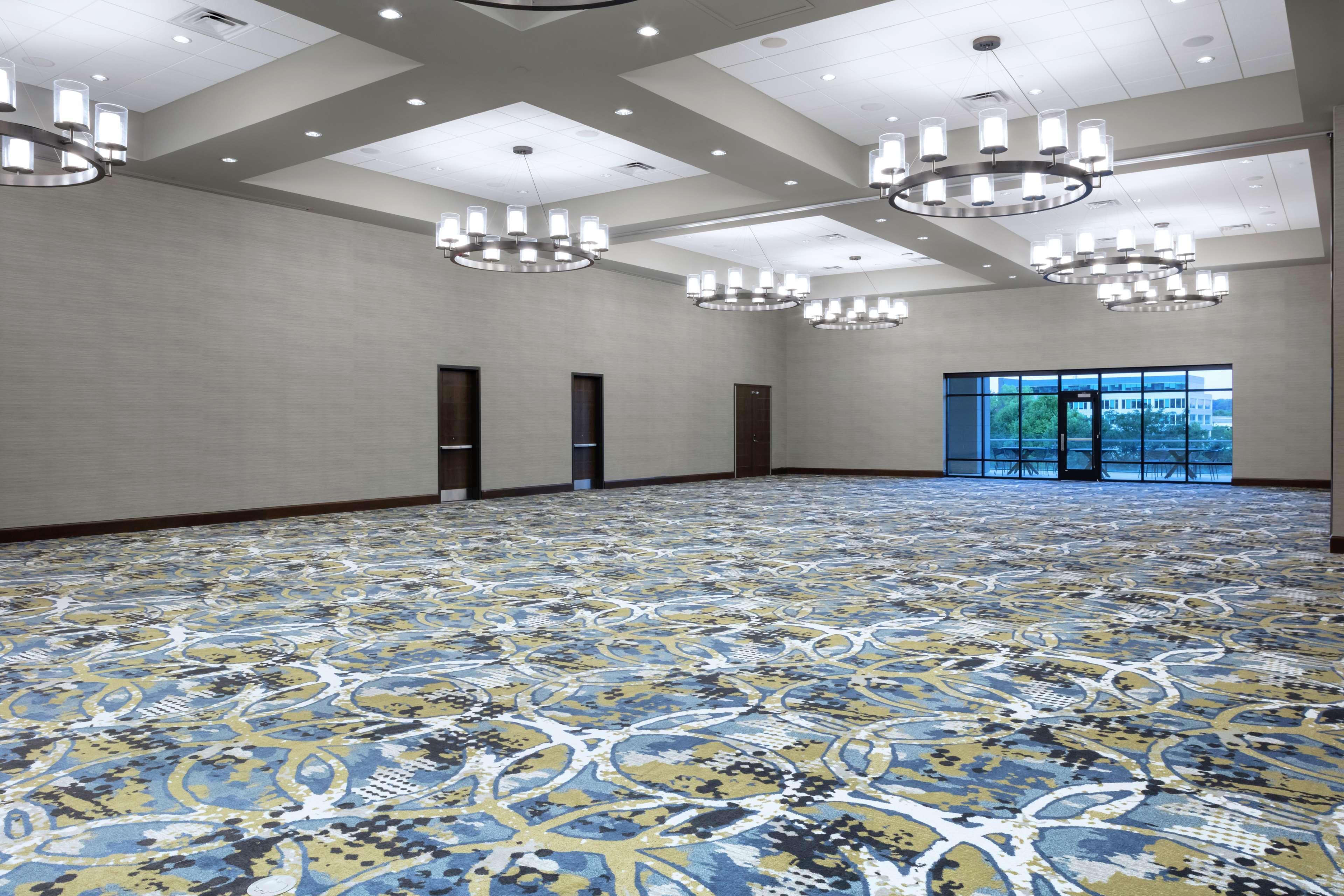 Embassy Suites By Hilton Grand Rapids Downtown Exterior foto